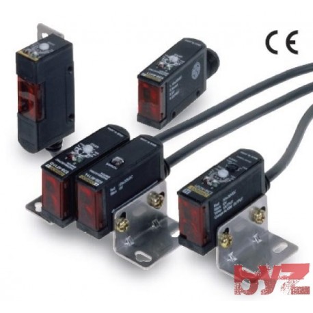 OMRON Photoelectric Sensors Sep NPN w/Conn Horiz 7 M