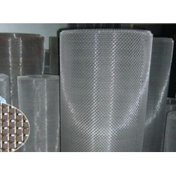 Paslanmaz Elek Teli 3 Mesh 7400 Mikron Tel Kalınlığı : 1,1 mm Açıklık : 7,40 mm En : 130 cm AISI304 Krom Nikel