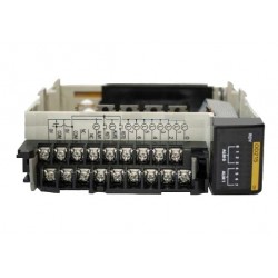 Controllers OUT UNIT CQM1-OD215 8PTS 1A PNP TRA