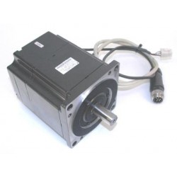 SGMPH-15DAA-YG11 - Yaskawa Servo Motor 4.5 AMP 400V 1500 WATT/ 3000 RPM
